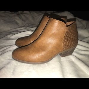 Faded Glory ankle boots